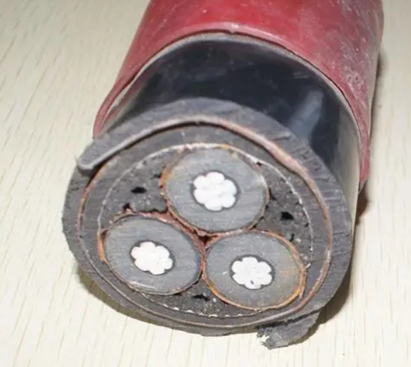 電線電纜應(yīng)用廣泛，具體有什么區(qū)別？.jpg